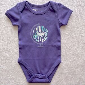 Pact Organic Baby Onesie New With Out Tags- Size 3-6 months